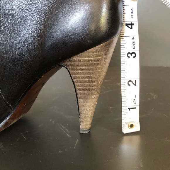 Coach Legra Black Soft Leather Heeled Ankle Boots Size 7.5 Tassel Wooden Heel - Picture 10 of 10